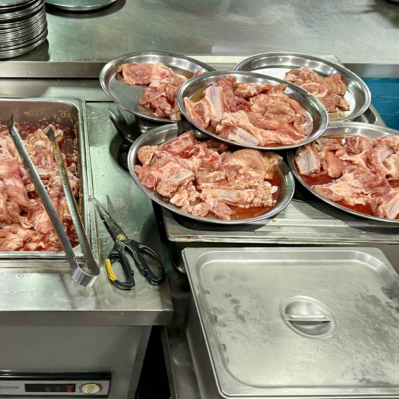 생방송투데이 3783회 외국인의 밥상 대전 중구 48년 전통 돼지갈비 한 상 맛집 대전갈비집