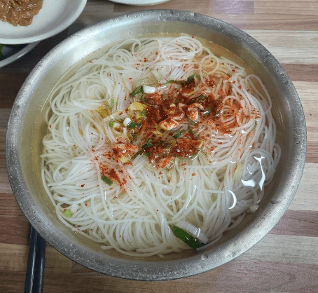 생방송투데이 추억의 잔치국수 할머니국수