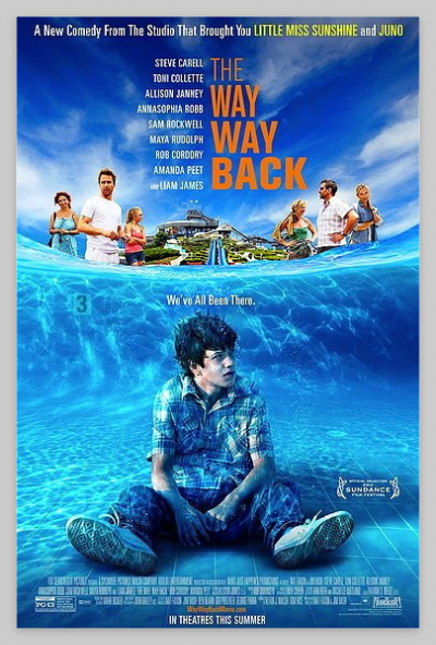 영화 더 웨이 웨이 백 공식 포스터. 워터파크에서 서 있는 소년 던컨의 모습이 여름과 성장의 분위기를 전한다