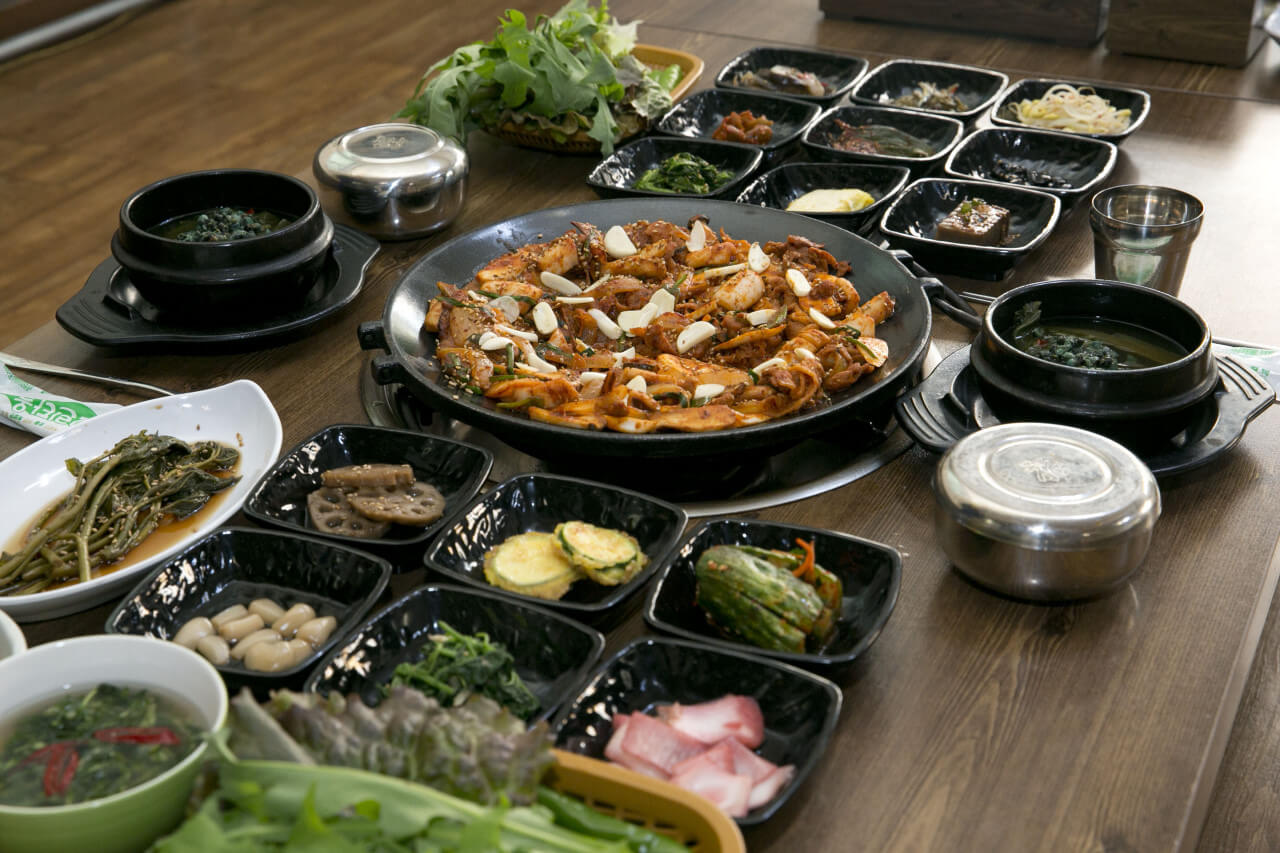 강변마을