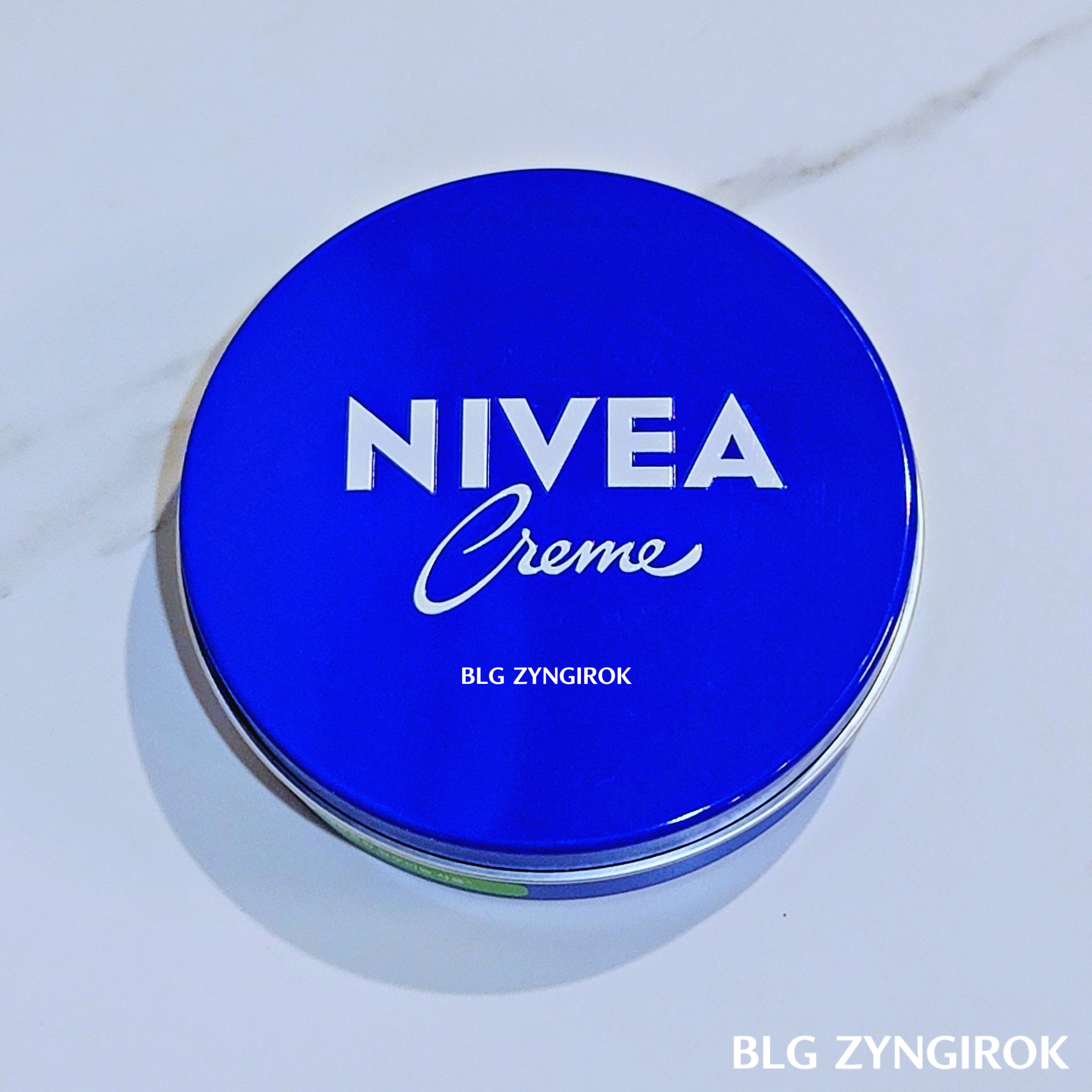 포장을 뜯은 니베아 크림 모습이다.