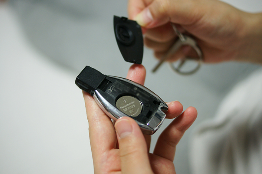 스마트키 내장 배터리 교체