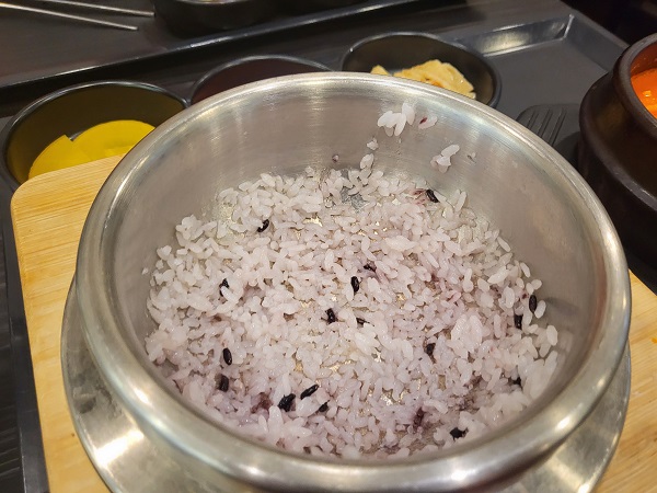 북촌순두부&쭈꾸미 이마트 광교점 김치순두부 가마솥밥