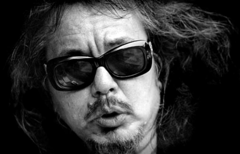 들국화 보컬 전인권 관련 사진