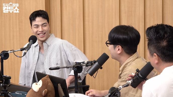 구준회 컬투쇼 출연 아이콘 가수 노래