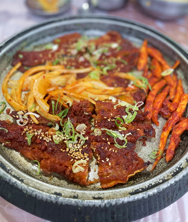 부흥식당_황태더덕구이