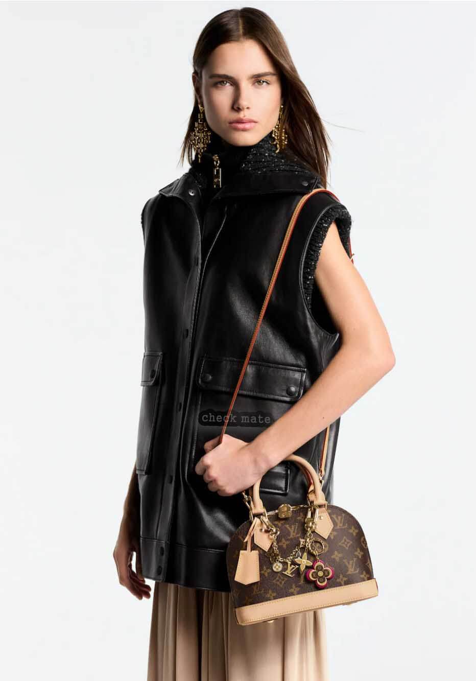 루이비통 알마bb 착용