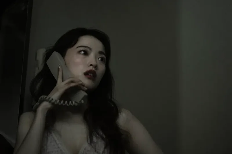 더 에이트 쇼(The 8 Show)에서 세라 역을 맡은 천우희