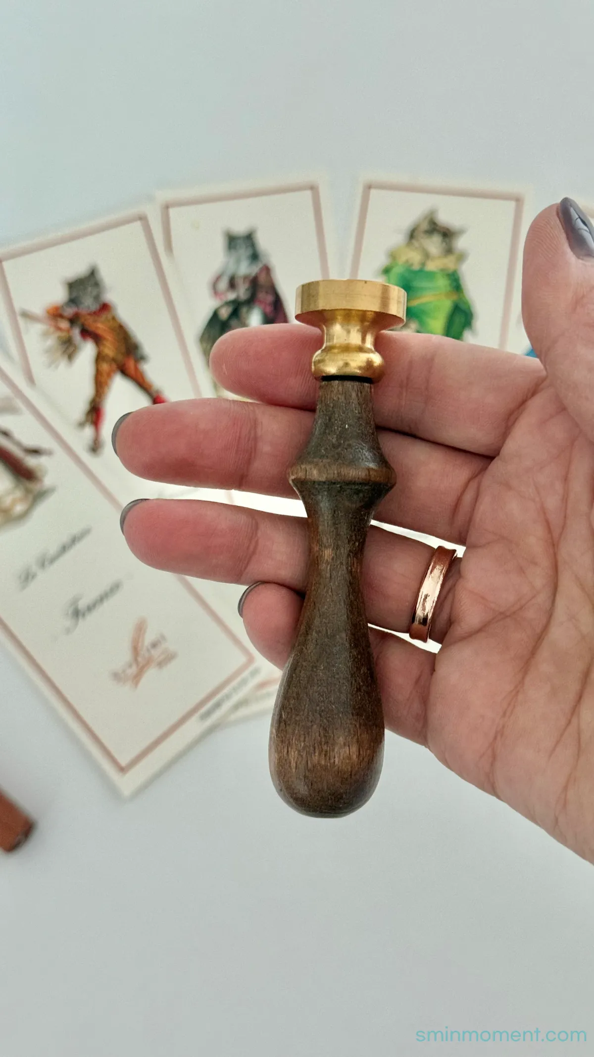 이탈리아-피렌체-기념품-선물-편집숍-쇼핑-갈만한곳-실-나무손잡이-모양