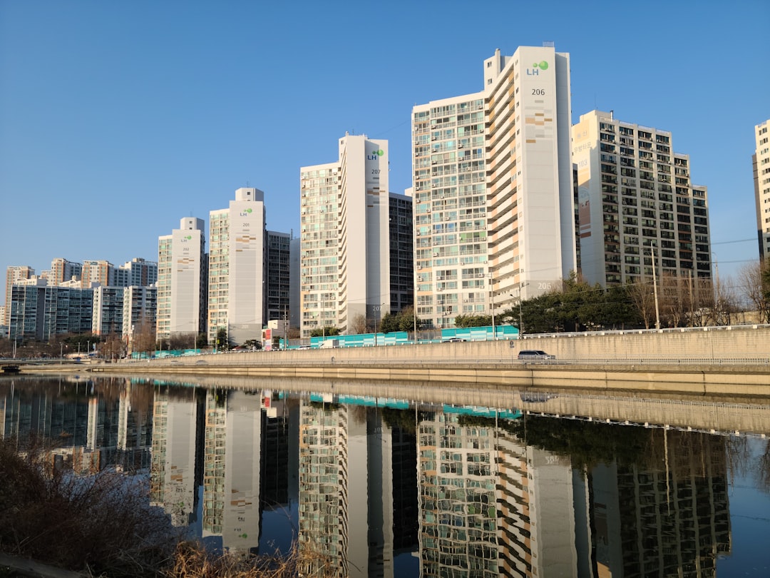 Korean housing bonds