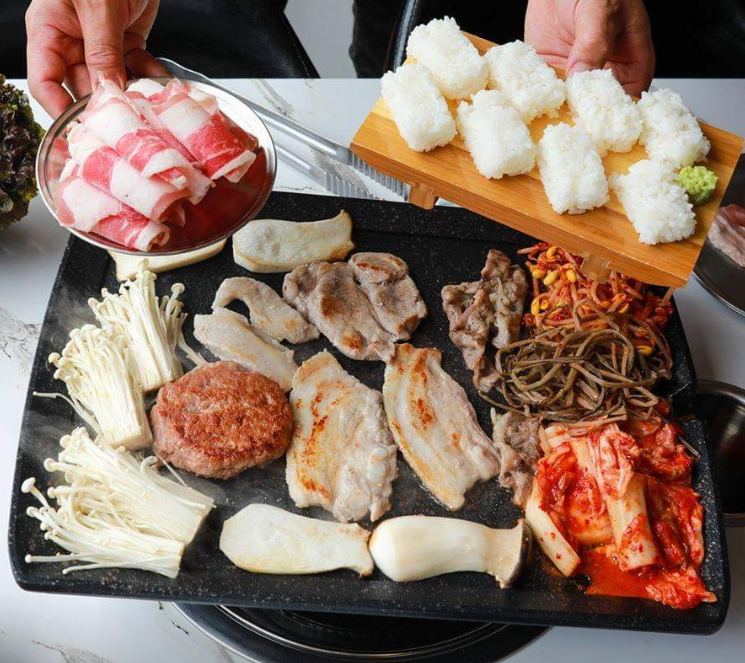 우삼겹 무한 리필 16,900원