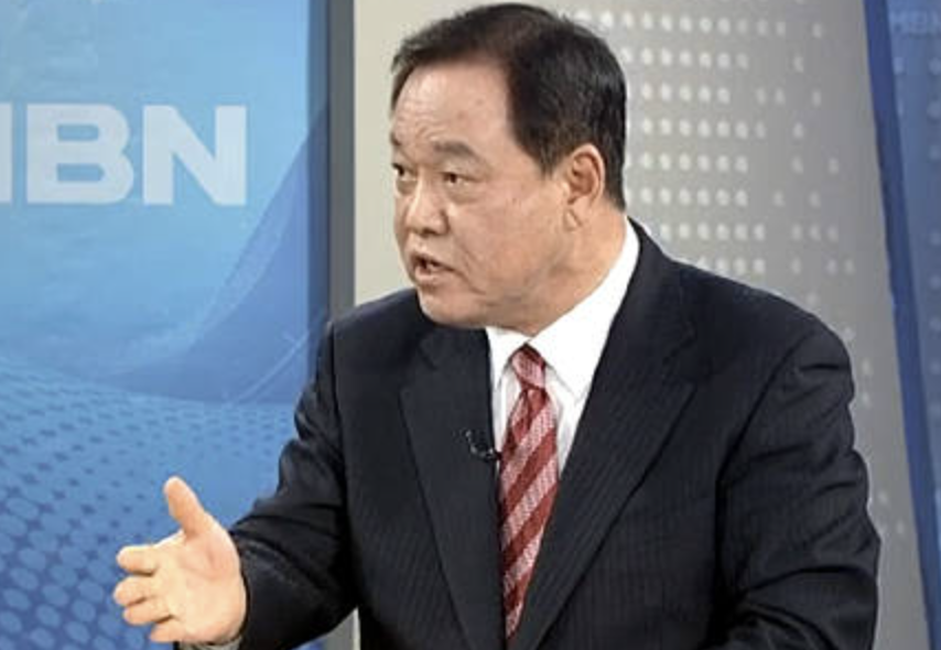 정치인 류근찬