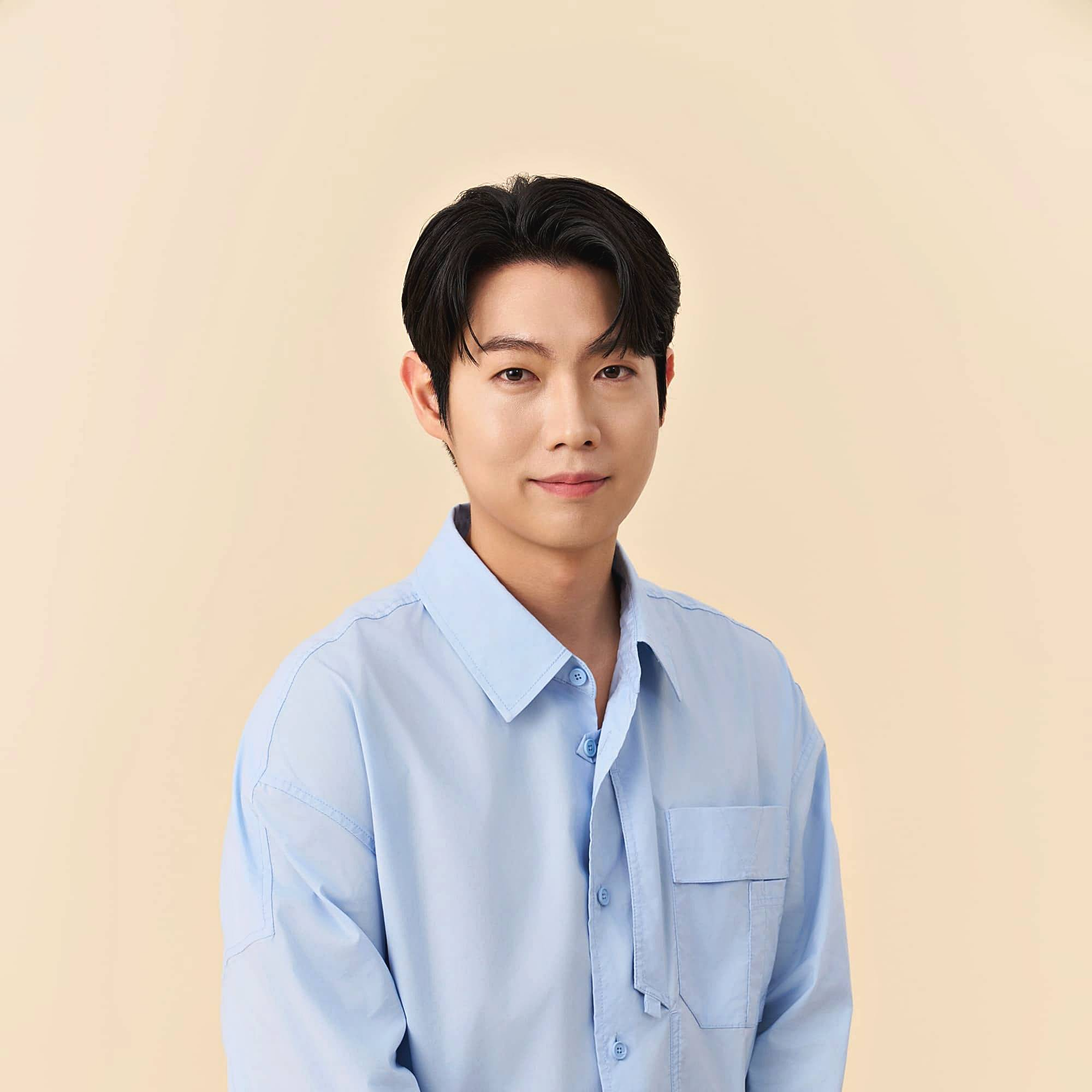 가수-손태진