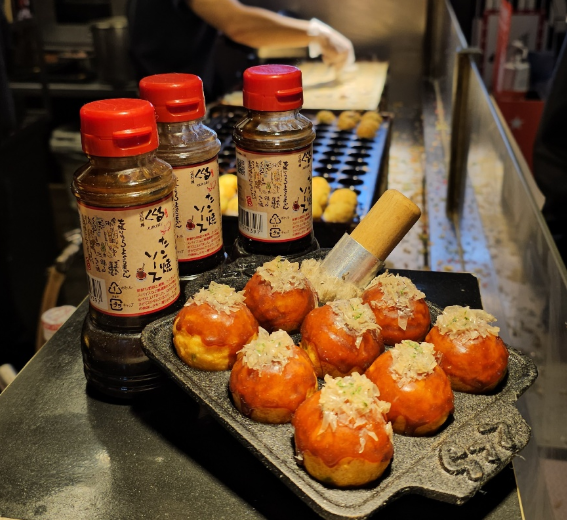 맛있는 비주얼을 자랑하는 타코야키