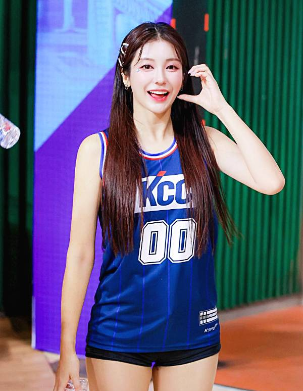 김연정