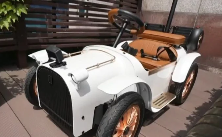 디트로네 유아전동차