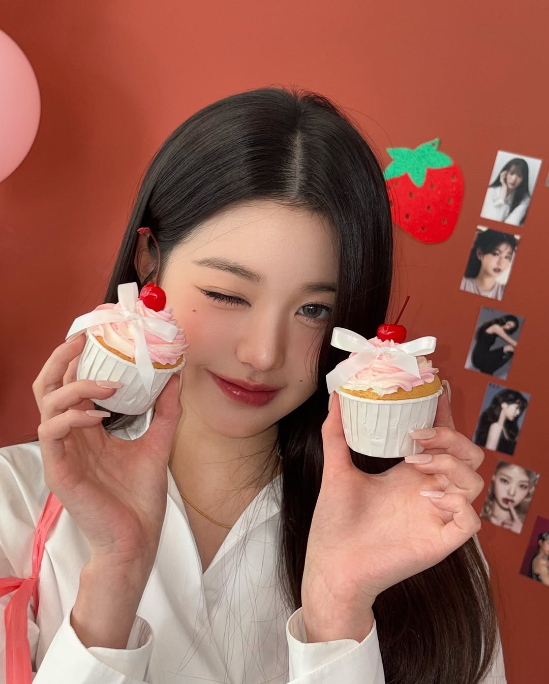 장원영 뉴발란스 고화질 사진 모음