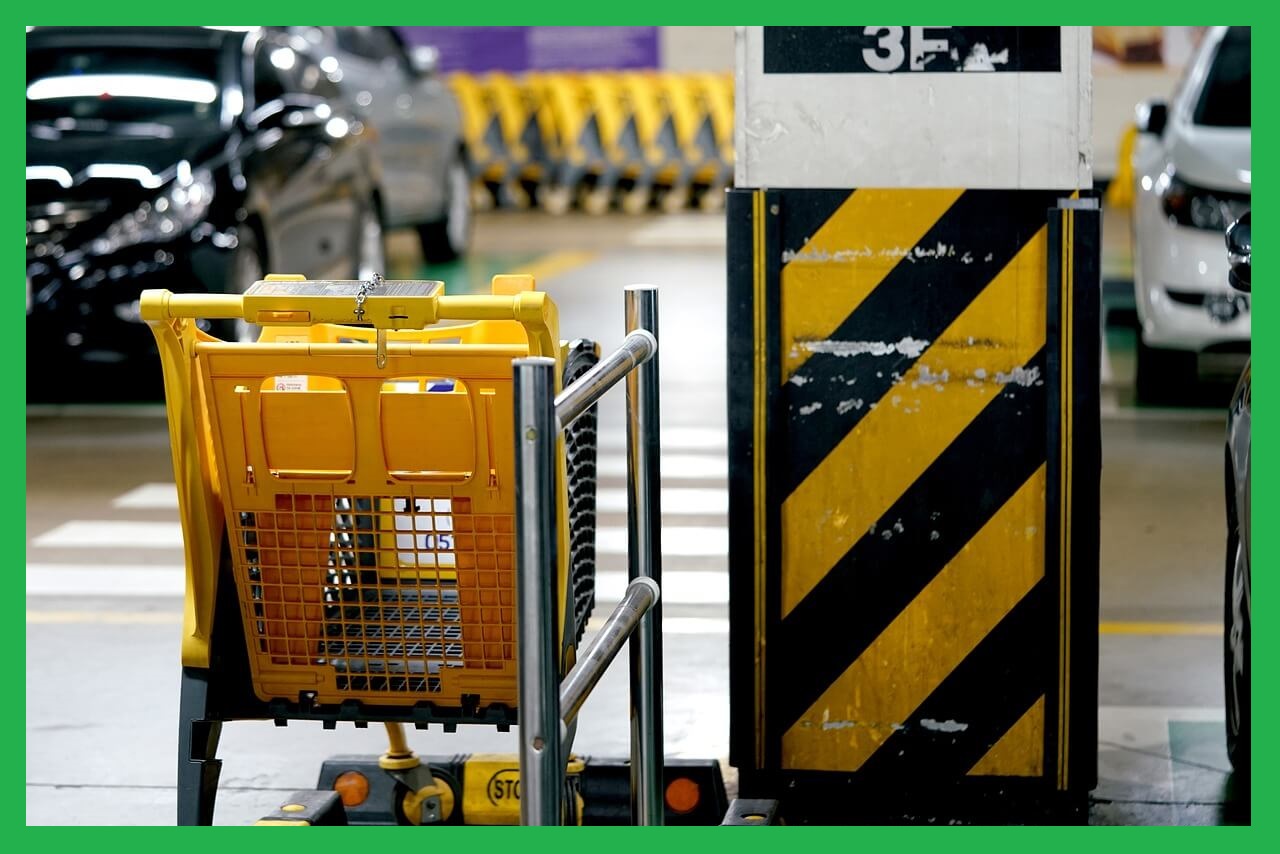 쇼핑몰-주차장-카트