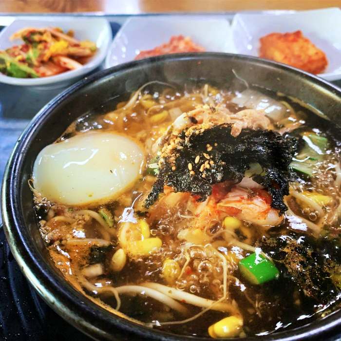 생방송투데이 강남 신사 서울 최고의 콩나물국밥 맛집