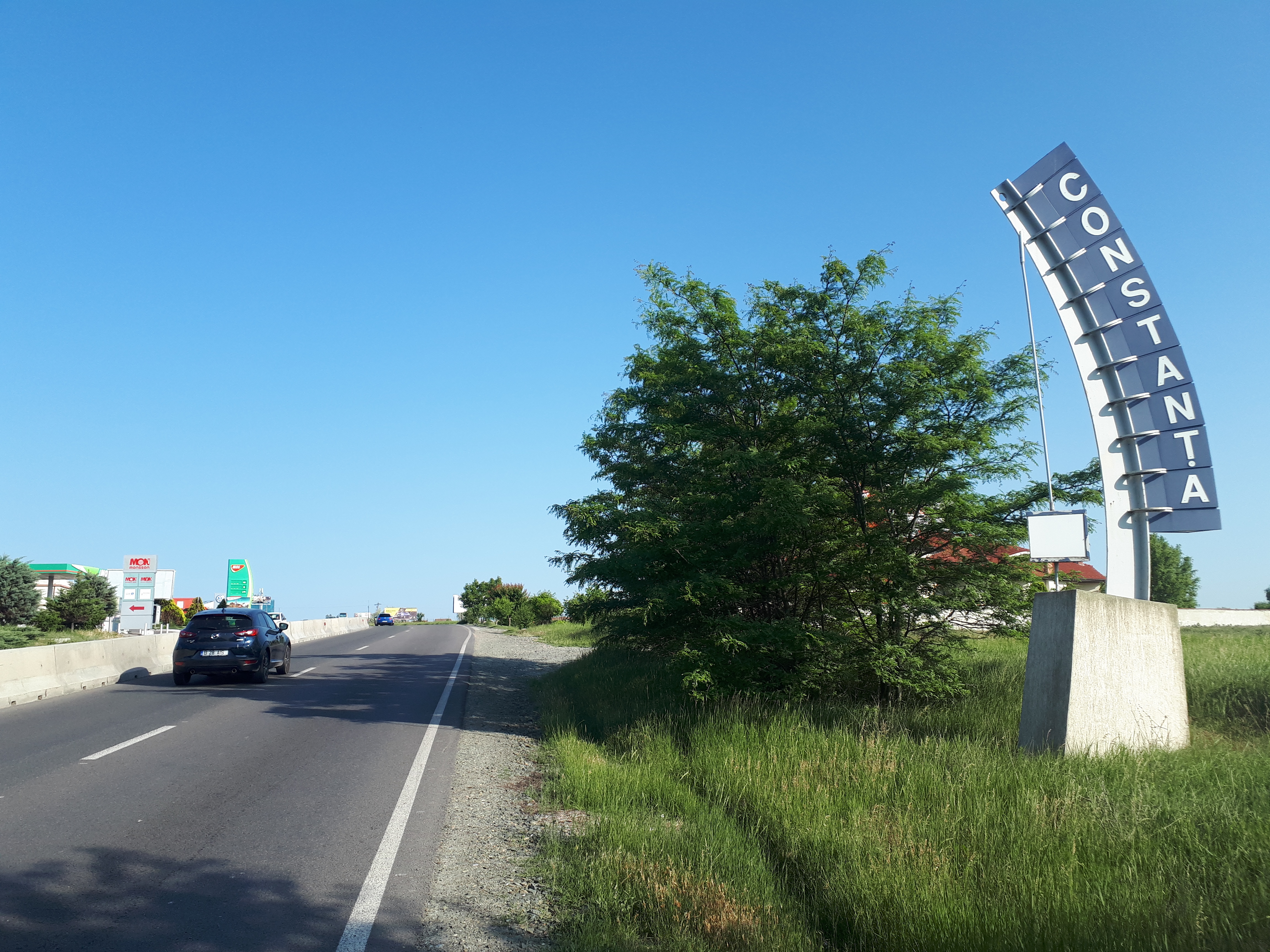 루마니아 콘스탄차 들어가는길