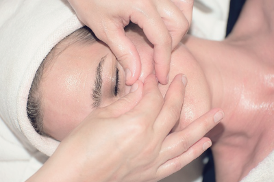 기미 없애는 방법 10가지 화장품 추천