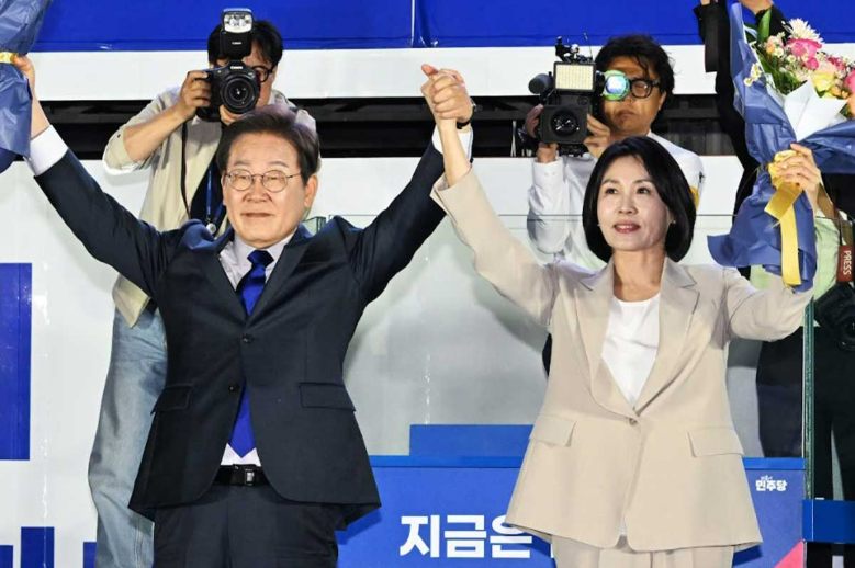 윤냐옹임,윤냐옹임 나무위키,스트리머 윤냐옹임,윤냐옹임 나이,BJ 윤냐옹임 프로필