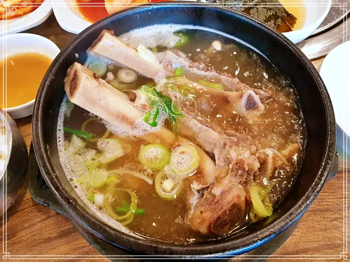 생생정보 군포 송정지구 1인분 5천원 고기 듬뿍 갈비탕 맛집