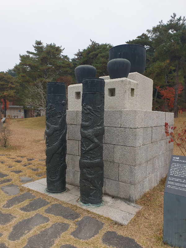 물시계 자격루 모형. 생각보다 크다.