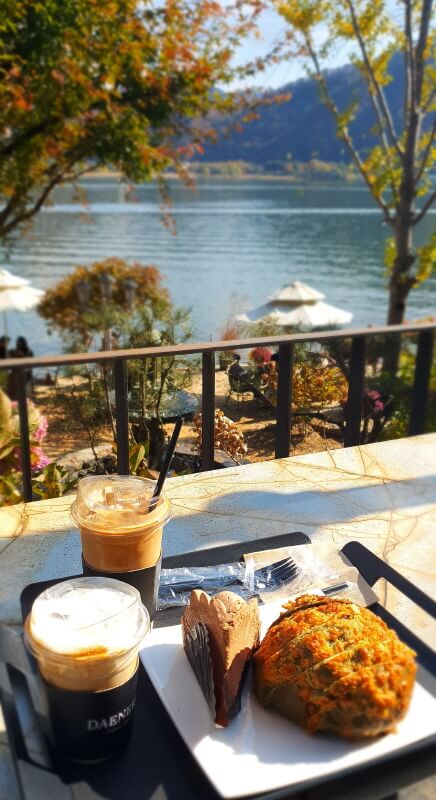 베이커리-카페-대너리스