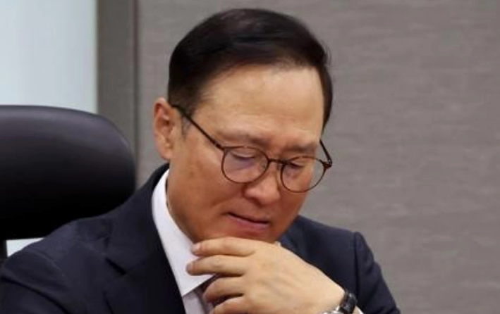 홍영표 국회의원 민주당 공천 컷오프 위기 상황