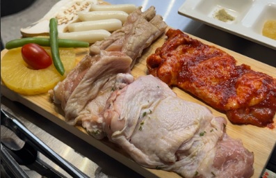 오늘N 퇴근후N 휘준 아나운서가 소개하는 휘슐랭 가이드 홍대 맛집 반가 숯불닭갈비