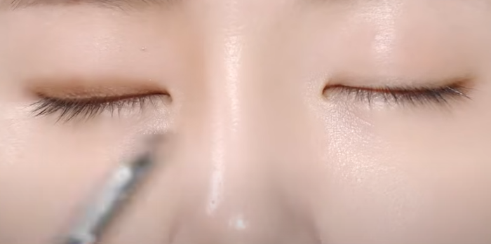 무쌍 메이크업, 작고 답답한 눈매는 이제 그만! 최신 꿀팁& 눈 커지는 메이크업 + 아이섀도 & 아이라이너 추천 & 튜토리얼