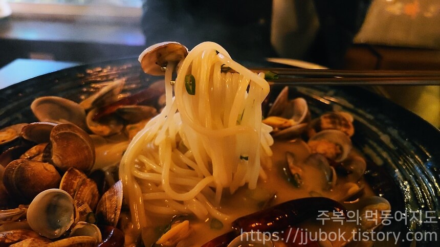 구주-생-바지락-술찜-쫄면