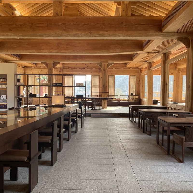 카페-내부-인테리어