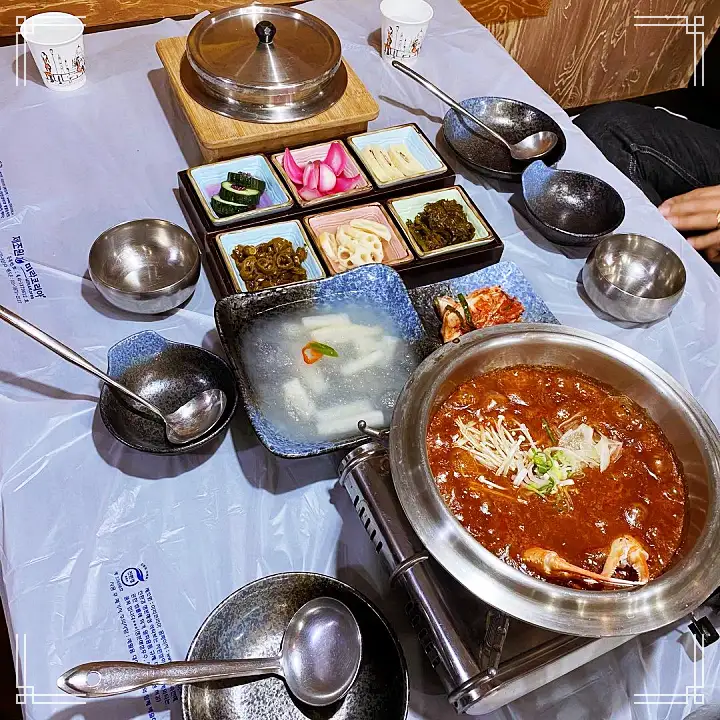 백반기행 붉은대게 문희경 편 대게 게짜박이 게살 돌솥 비빔밥 비빔만두 누룽지밥 솥밥 울진 맛집 소개
