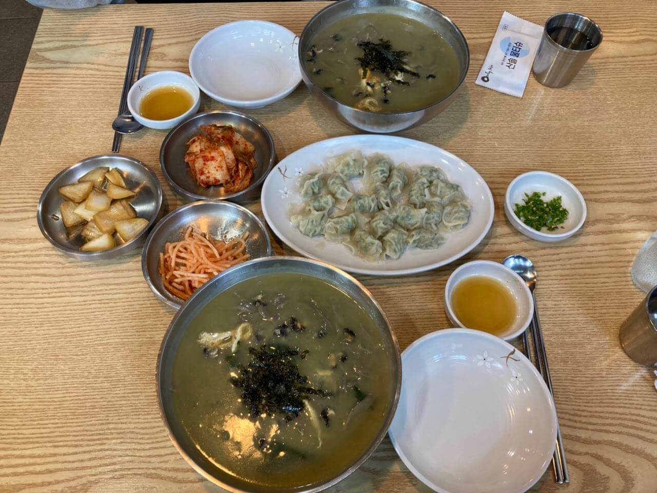 중문-수두리-보말칼국수-주문후-테이블세팅