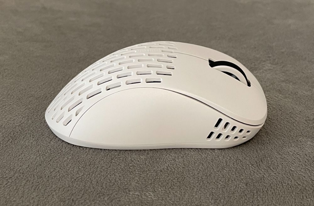 Pulsar Xlite V2 미니 무선 게임용 마우스 검토