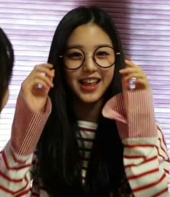 장원영 고화질 사진 모음