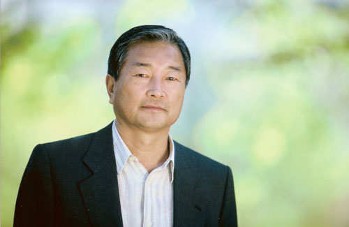 마종기 시인