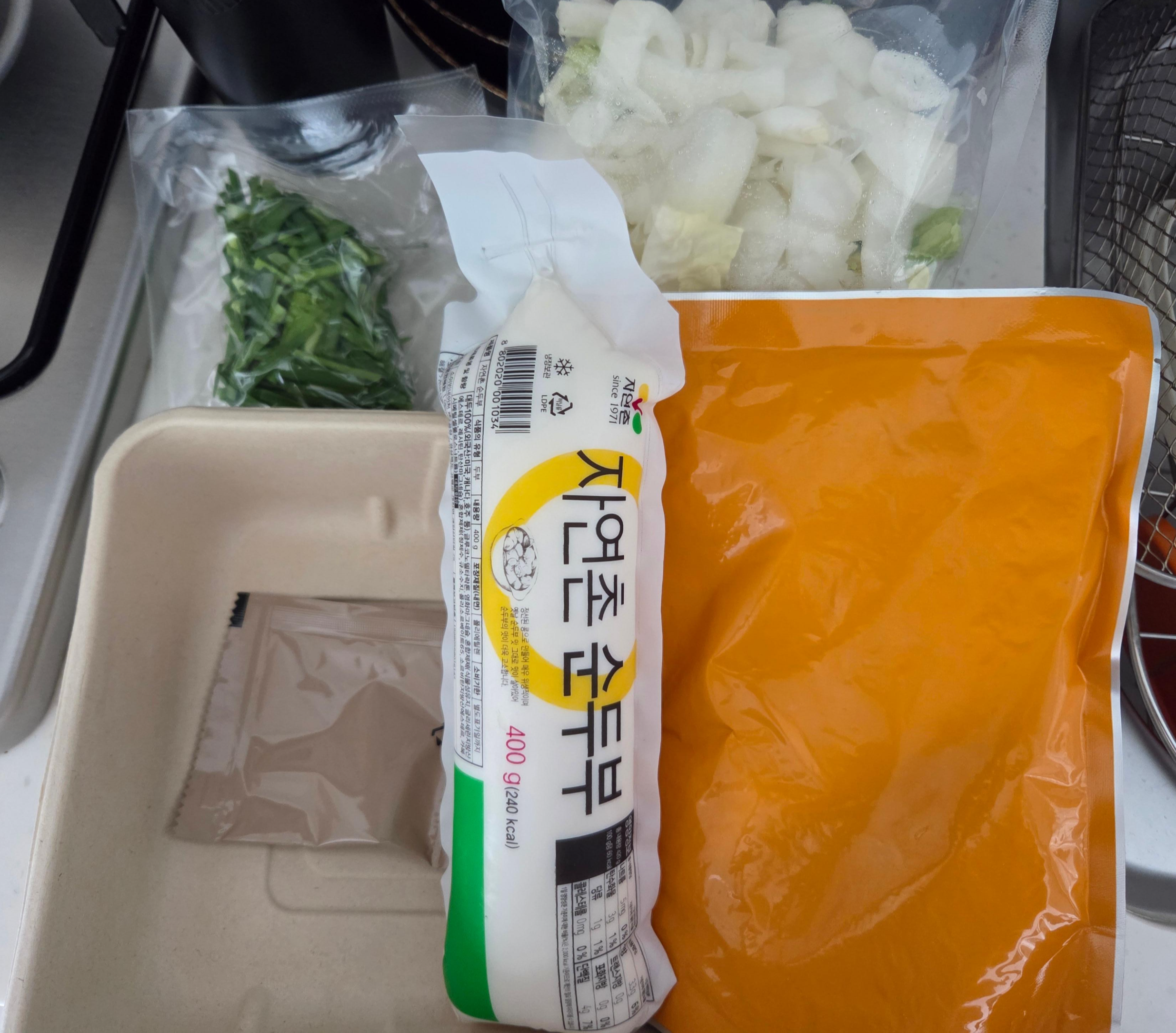 강릉식 짬뽕 순두부 재료