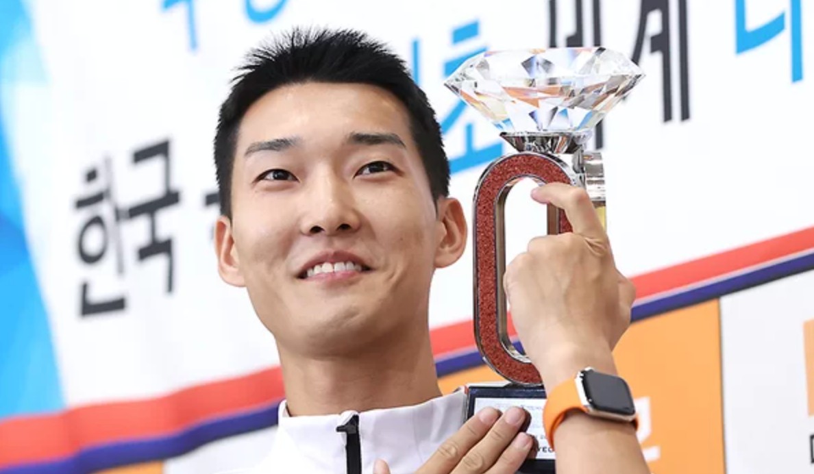 2일 높이뛰기 야구 탁구 배드민턴 일정