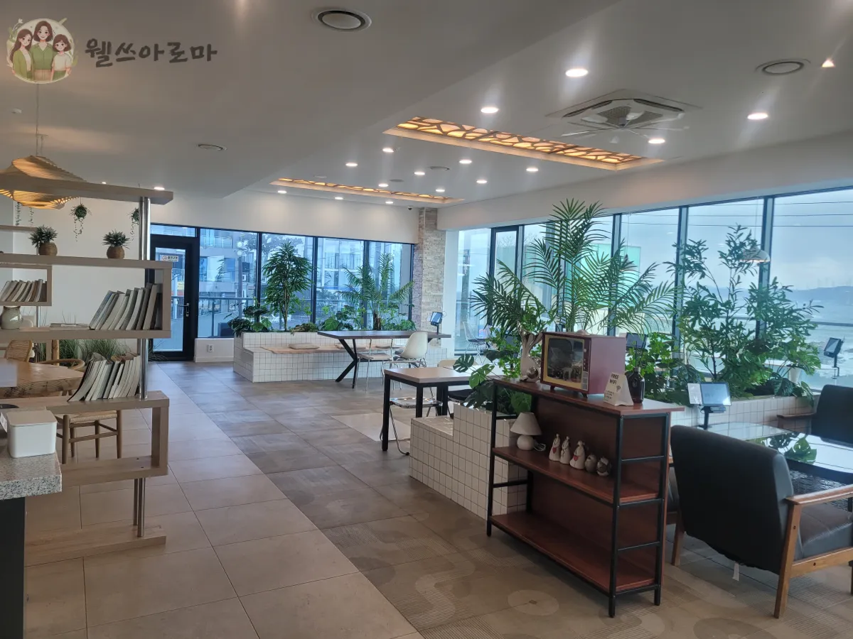 카페드메르-2층좌석배치