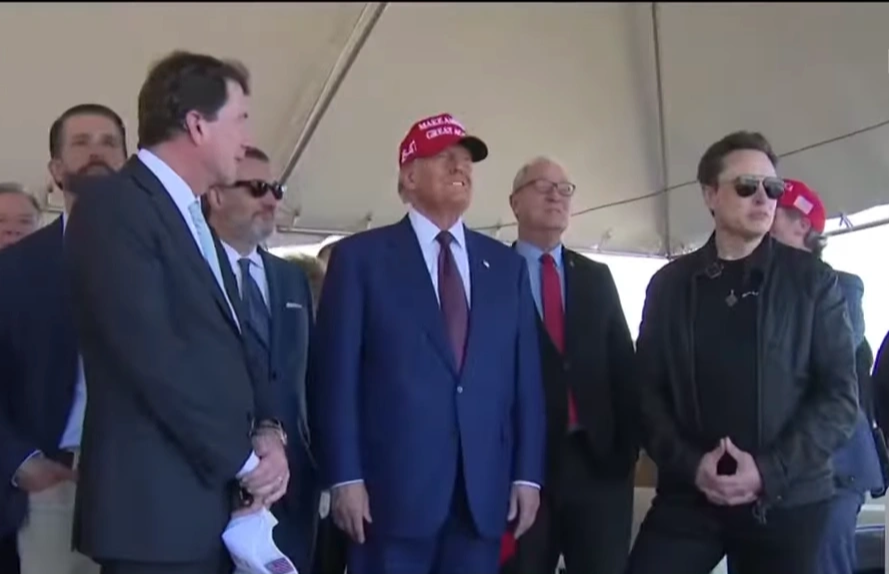 도널드 트럼프 미국 대통령 당선인이 현장을 방문