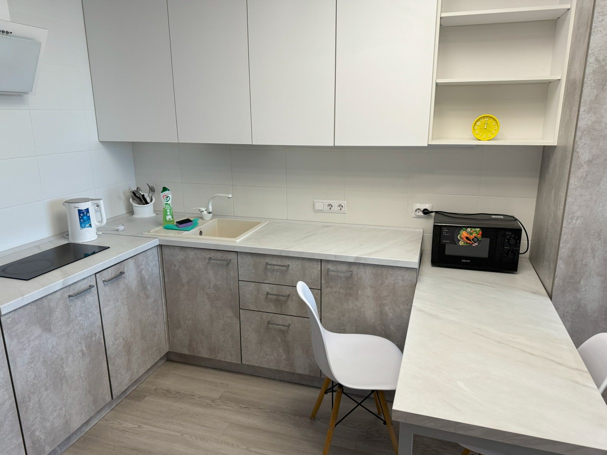 울란우데 아파트 주방 사진