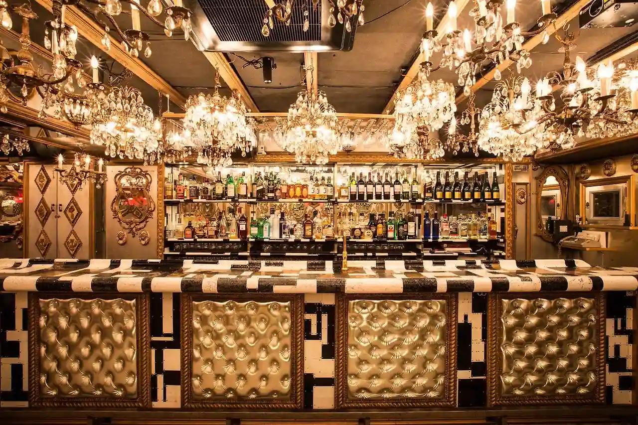 도쿄 여행 숨겨진 명소 음악 바 - 음악과 패션을 즐길 수 있는 도쿄 클럽 명소 16곳