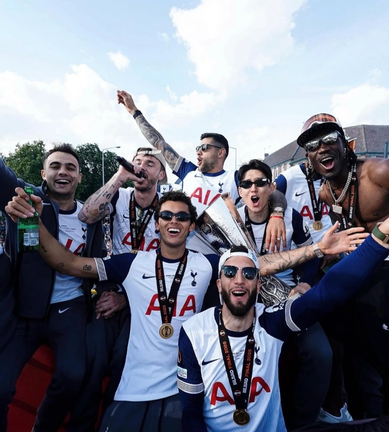 BTS V&amp;#44; 방탄소년단 뷔&amp;#44; 뷔 인스타그램&amp;#44; 손흥민 생일&amp;#44; 손흥민 뷔&amp;#44; 뷔 조성진&amp;#44; 뷔 손흥민 조성진&amp;#44; 조성진 피아니스트&amp;#44; 월드스타 우정&amp;#44; 셀럽 우정