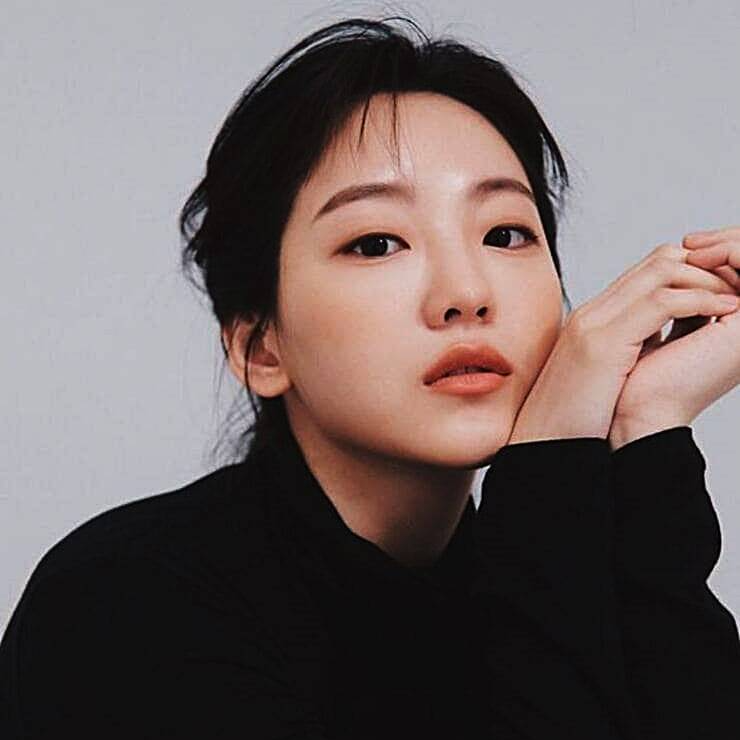 배우-조이현