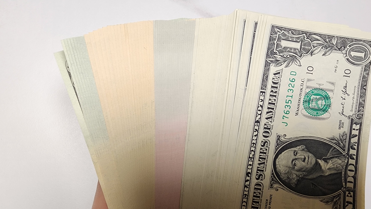 기업은행에서 출금해 받은 미국여행용 달러