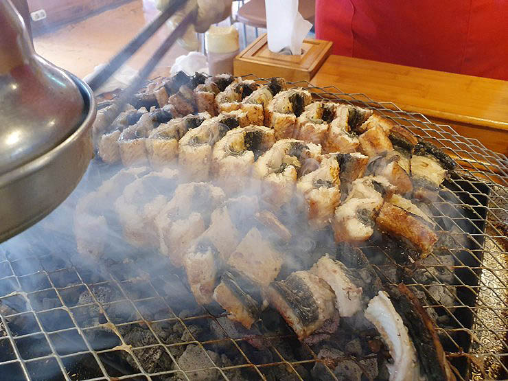 경기 광주 소금구이 장어 '숲속장어촌'