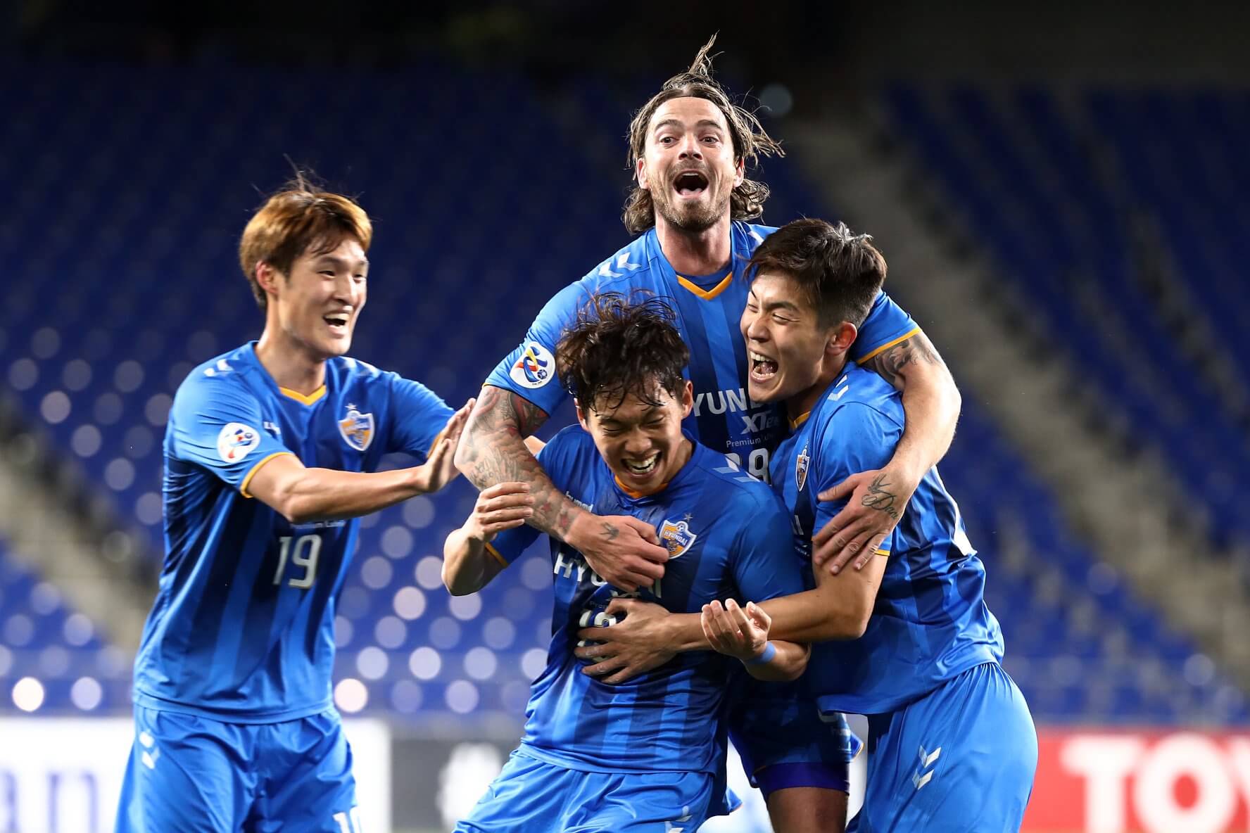 울산 현대 상하이 하이강